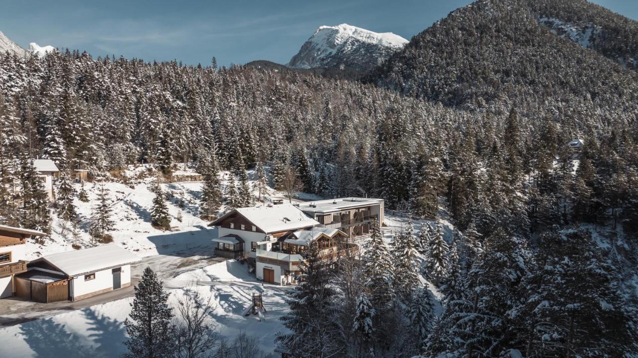 Hotel Garni Isarlodge Wiesenhof Scharnitz Exteriér fotografie